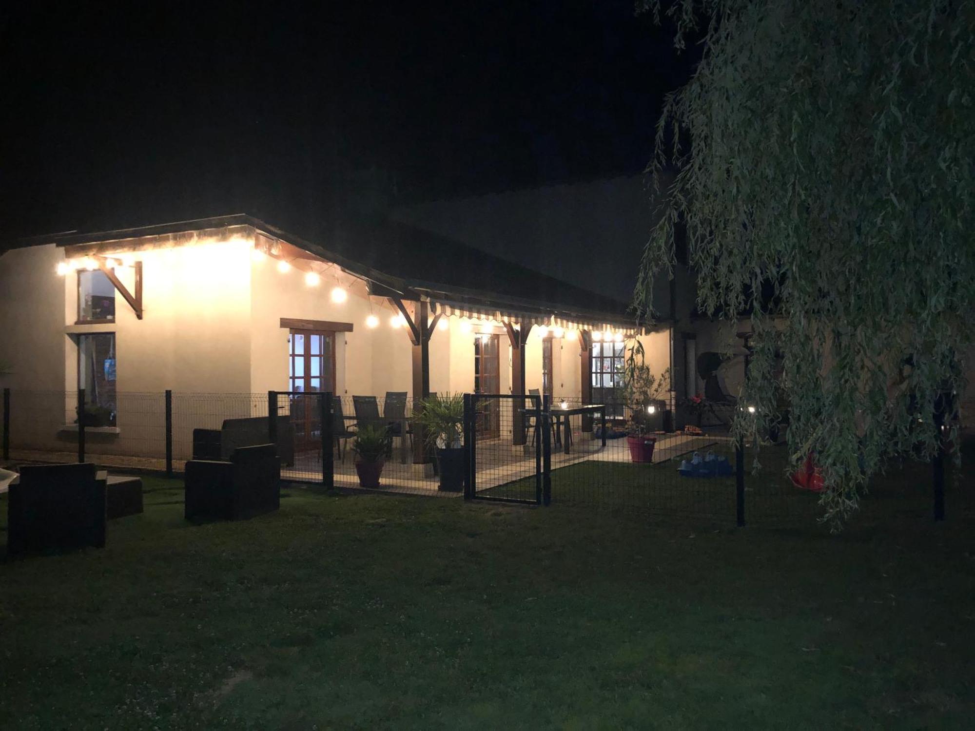 לינה וארוחת בוקר Saint-Étienne-sur-Reyssouze Parc De La Charmille מראה חיצוני תמונה